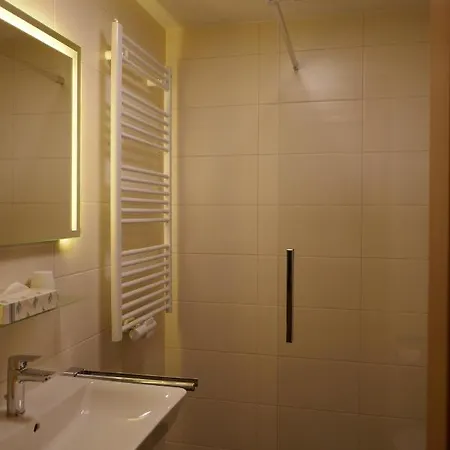 Отель Mueggelturm 3*