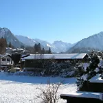 Hotel Mueggelturm 3*