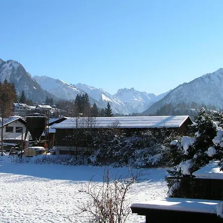 Hotel Mueggelturm 3*